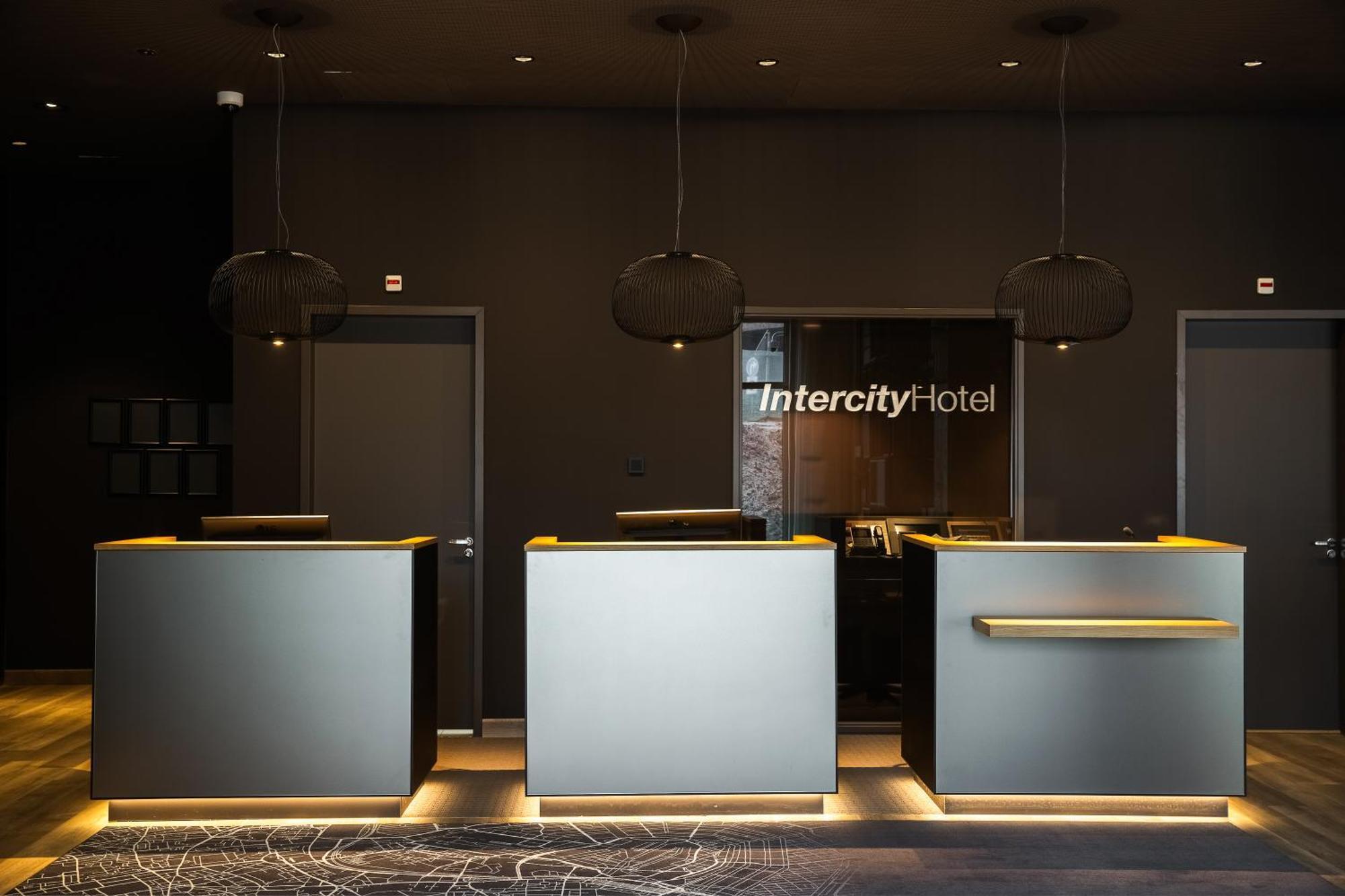 Intercityhotel بريدا المظهر الخارجي الصورة